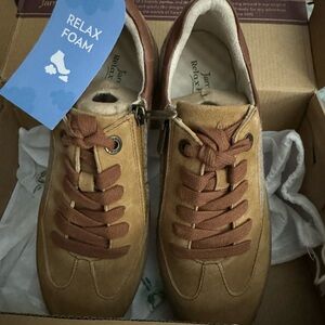 Jambu Brown Sneakers